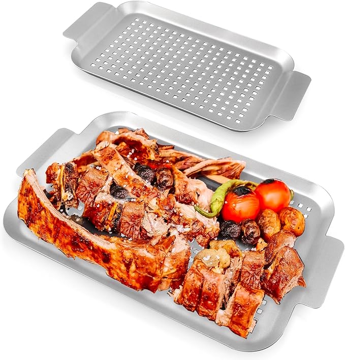 Grilling pans Set of 2, Non-Stick Barbecue Trays, 17" x10" and 13.3"x7.4" Durable Grill Pans with Holes, Metal Topper Baskets for Barbecue & Smoked Meat, Vegetables & Seafood